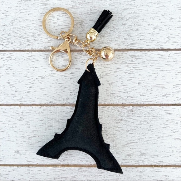 Eiffel Tower Rhinestone Tassle Keychain - Picture 4 of 4